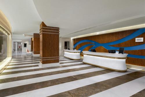 로비, Courtyard by Marriott Hangzhou Wulin in 우린 스퀘어 지구