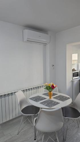 Apartament CENTRAL in Centru oraș