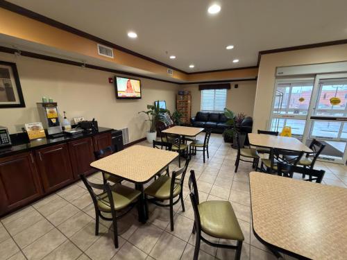 Americas Best Value Inn St. Robert in St. Robert (Missouri)