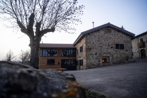 Cottage cosy à la campagne - idéal pour un week-end entre amis ou famille (Cottage cosy a la campagne - ideal pour un week-end entre amis ou famille) in Saint-Andre-de-Chalencon