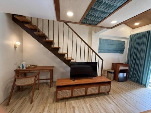 ISLAND GARDEN BEACH RESORT in Kaputian District - Samal Island