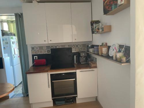 Grand appartement avec vue sepctaculaire in Figuerolles