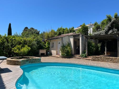 Charming quiet pool villa
