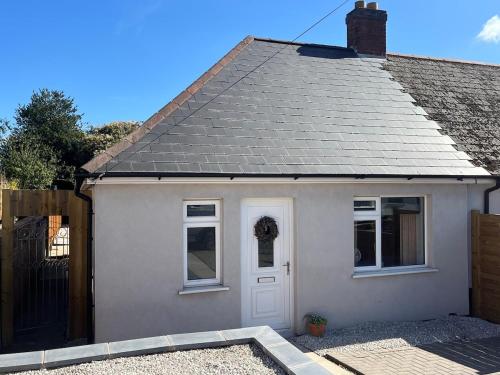 Hucknall cosy quiet bungalow sleeps 5 in Hucknall
