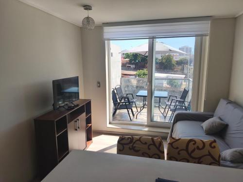 Apartment with a pool on the terrace and close to Viña