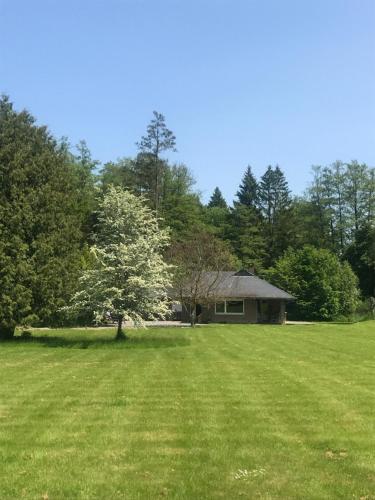 Pré du Tour (Pre du Tour) in Mormont