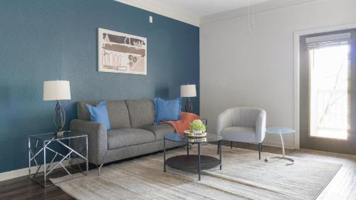 設施, Landing Incredible 1BD Gym Clubhouse in 史托布列治