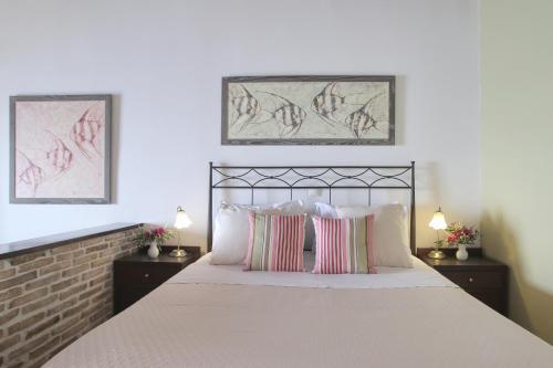 Yalis Hotel - image 7