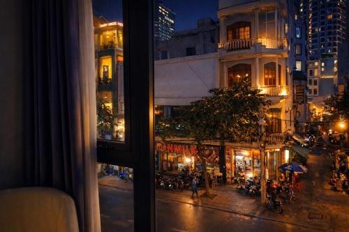Holi Anna Boutique  in Tân Lập