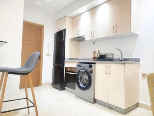 Studio Bien Equipe - Centre Casa WiFi & Parking in Roches Noires