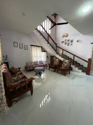Pearl Nest, A Homely Stay Amid Coffee Estates in Byadane