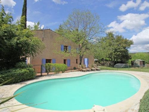 Provincial Holiday Home with Private Pool in Salernes France gîte à louer Salernes