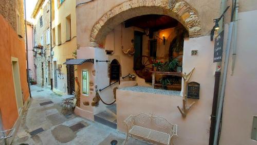 La Bomboniere & Spa in Menton