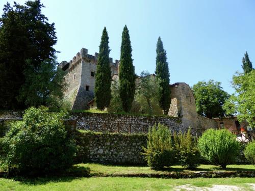 Vintage Castle in Monteriggioni Tuscany near Forest gîte à louer Belvedere