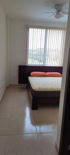 Departamento impecable en Tonsupa, Conjunto Salaverry VI in 阿塔卡梅斯