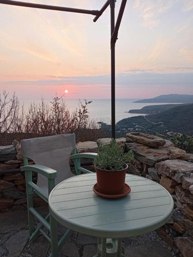 Rõdu/terrass, Vathia view in Kyparissos