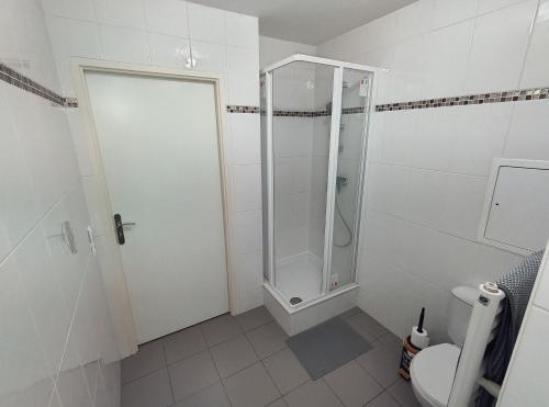 Vannituba, Appartement Chaville in Chaville