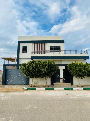 Villa with Garden and Terrace Fes – khách sạn tại Mont Fleuri