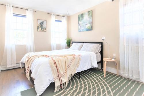 Tonel Paradise 1BR private entrance Near JFK in Rosedale, USA