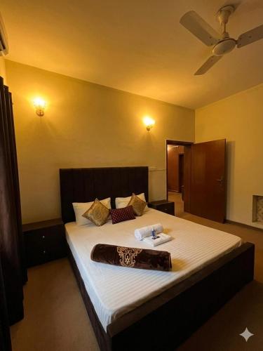 Executive Rooms - F10 Islamabad - image 3