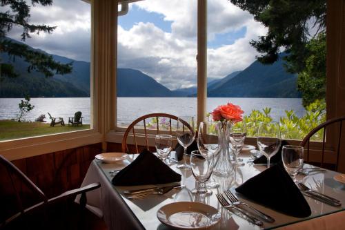 Lake Crescent Lodge - image 7