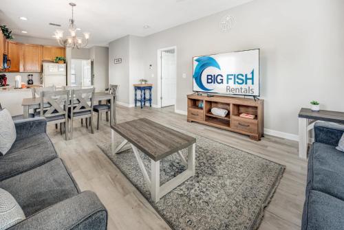 Large 3BR Private Condo Pool Tennis Great Location – khách sạn tại Parkland