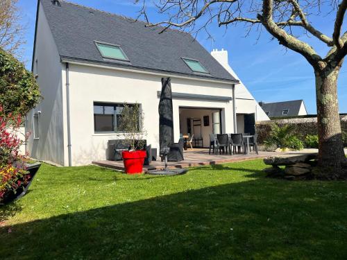 MAISON NEUVE LUMINEUSE AU CALME PROCHE DES PLAGEs