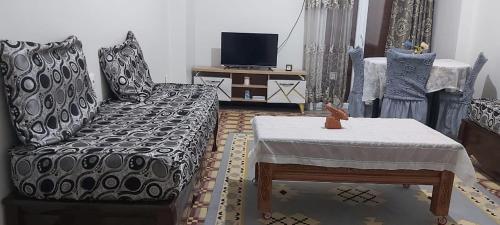 Appartcirta in Κωνσταντίνη