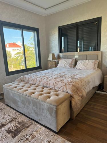 Villa 4 niveaux avec piscine - plage à 5min (Villa 4 niveaux avec piscine - plage a 5min) in Sidi Rahal
