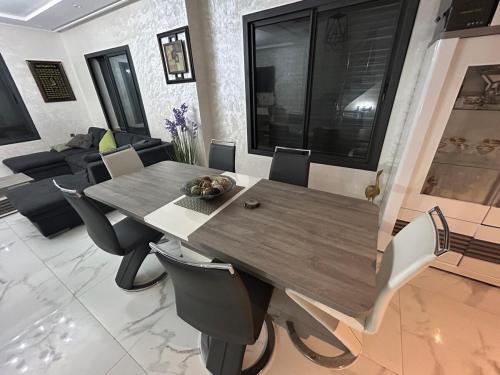 Villa 4 niveaux avec piscine - plage à 5min (Villa 4 niveaux avec piscine - plage a 5min) in Sidi Rahal
