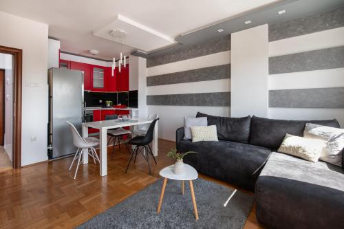 Modern Apartment Subotica City Center
