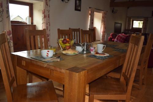 Food and beverages, Bed & Breakfast at Newton House Farm in Littlebeck