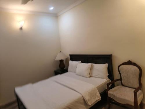 The Aristocrat Residency - image 10
