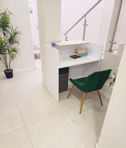 Hostel OASIS in كارابانتشيل