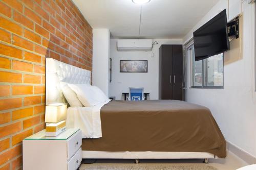 Studios Exito – Medellin, VT