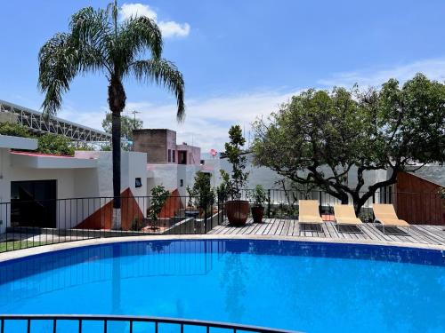 Suite 2 Camas Zona Andares Jardín y Alberca