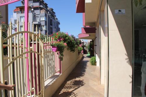Cabana Beach Club Complex - image 4