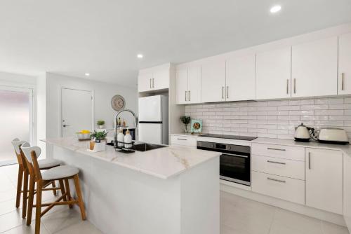 Callala Living - Pet Friendly - 5 Min Walk to Beach - image 5