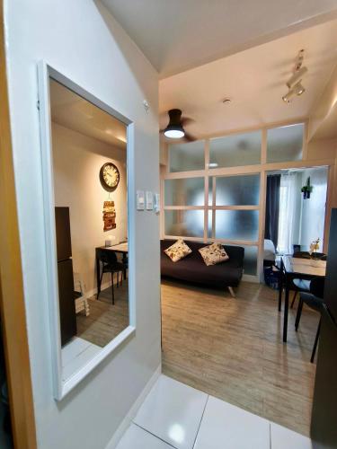 RQ Stays! at Milan Residenze Fairview, Manille
