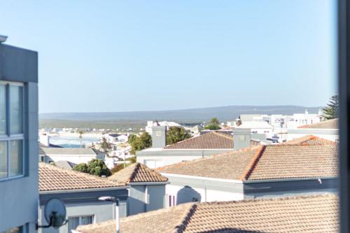 Yzer Drift Beach Escape 2 Bedroom 2 Bathroom Apartment in Yzerfontein