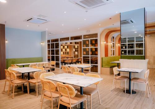 Cris Inn-Tagum - 레스토랑