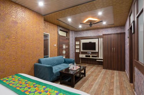 room detail thumbnail 1