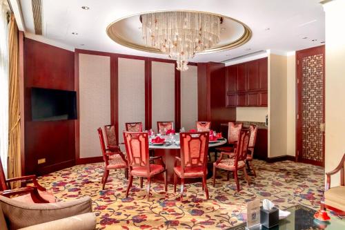 restavracija, Shangri-La Wuhan in Wuhan