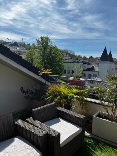 Balkons/terase, Modern Apartment in Annemasse 15 mins to Geneva with private free parking in Vetraz-Monthoux (Rhone-Alpes)
