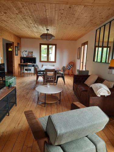 Thiers Gite Au Fil des Vallées - Location saisonnière - Thiers