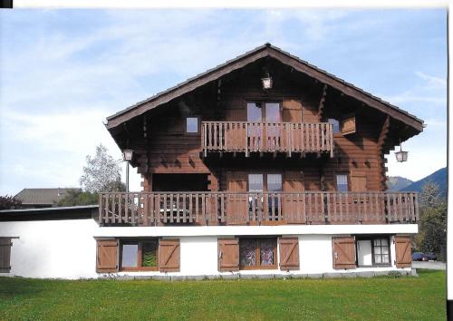 Chalet La Cabrette avec Jardin in La Riviere-Enverse (Rhone-Alpes)