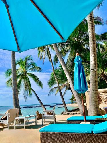 Sibaja Palms Sunset Beach Luxury Apartment in Taling Ngam