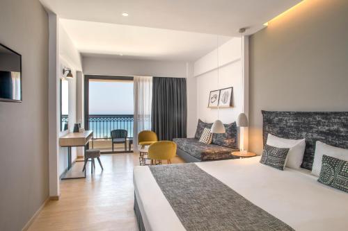 Smartline Cosmopolitan Hotel - image 35