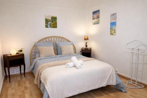 Maison entière pour 4 personnes avec parking proche centre ville (Maison entiere pour 4 personnes avec parking proche centre ville) in L'Aigle mazpilsēta