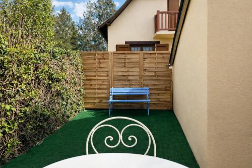 Iekārtas, Maison entière pour 4 personnes avec parking proche centre ville (Maison entiere pour 4 personnes avec parking proche centre ville) in L'Aigle mazpilsēta